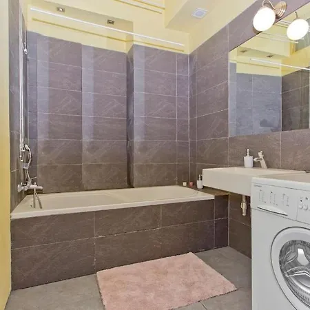 Center - Sol20a * Varsó